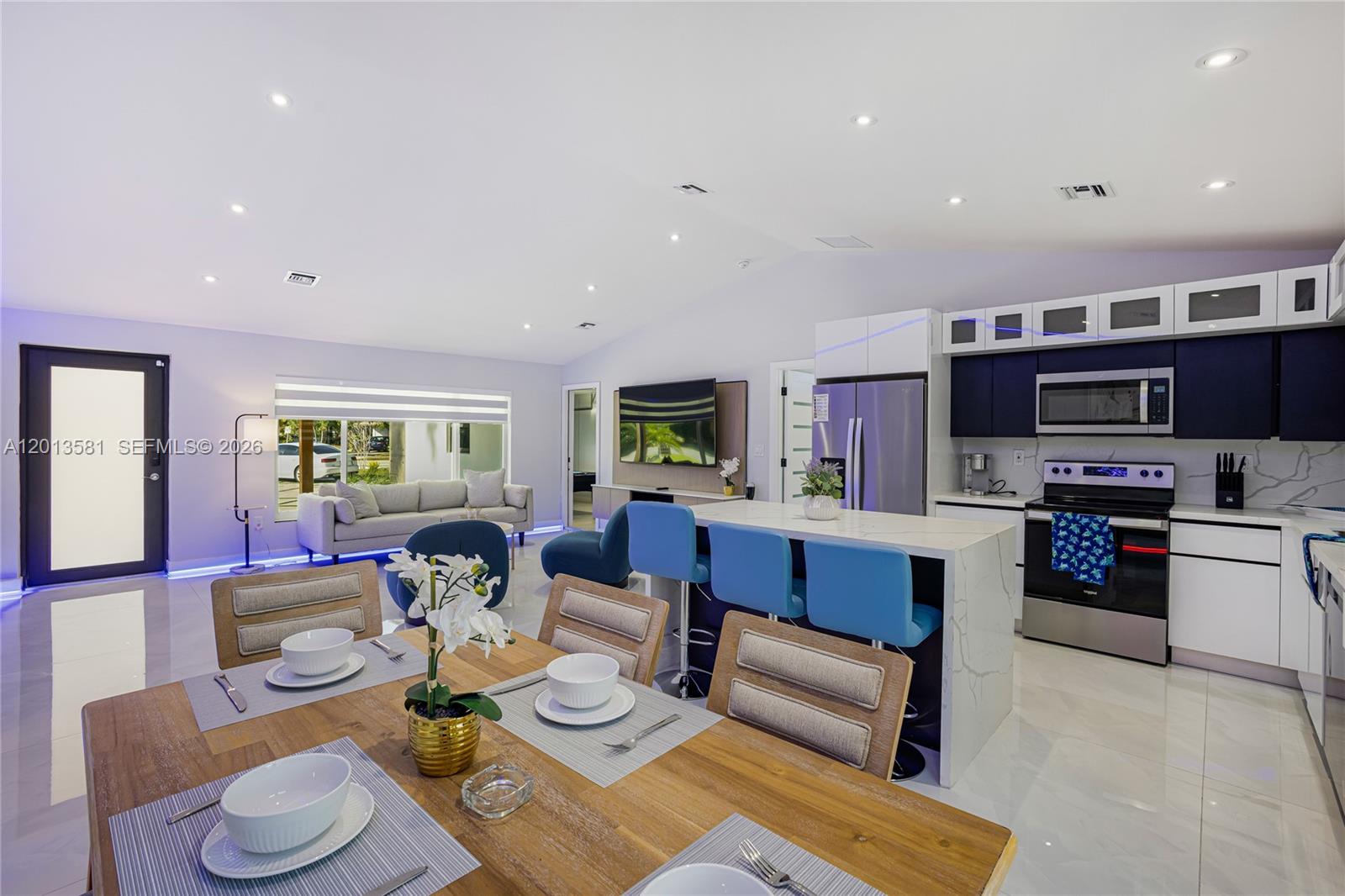 LAUDERDALE ISLES NO 2 - Residential
