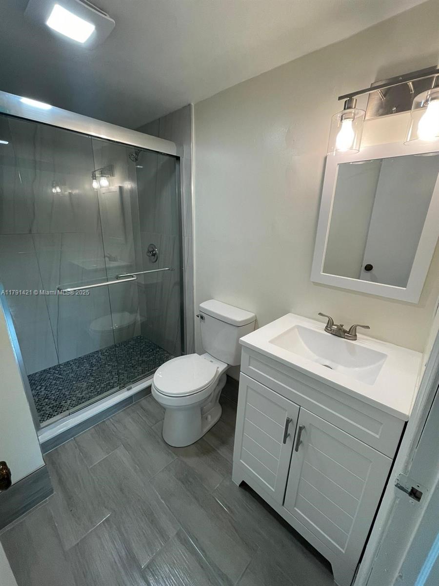 SANDALFOOT BLVD APTS COND - Residential