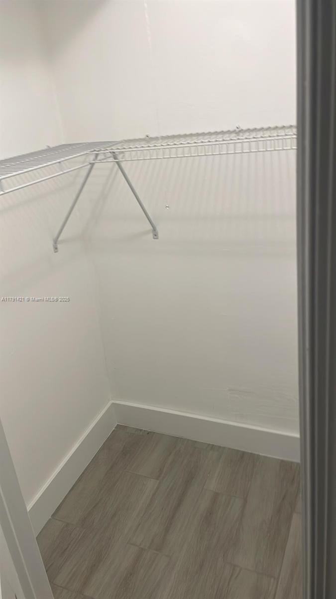 SANDALFOOT BLVD APTS COND - Residential