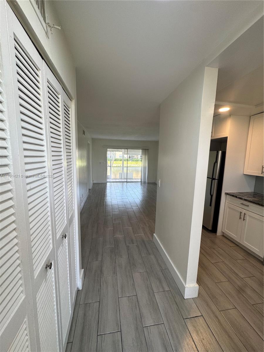 SANDALFOOT BLVD APTS COND - Residential