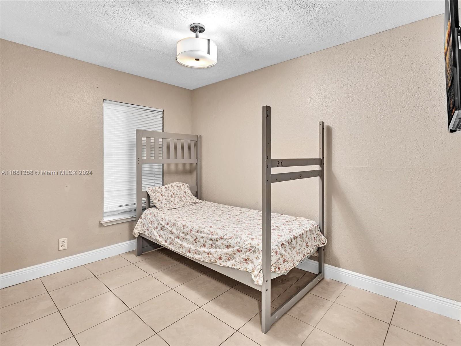 FT LAUDERDALE LAND & DEV - Residential