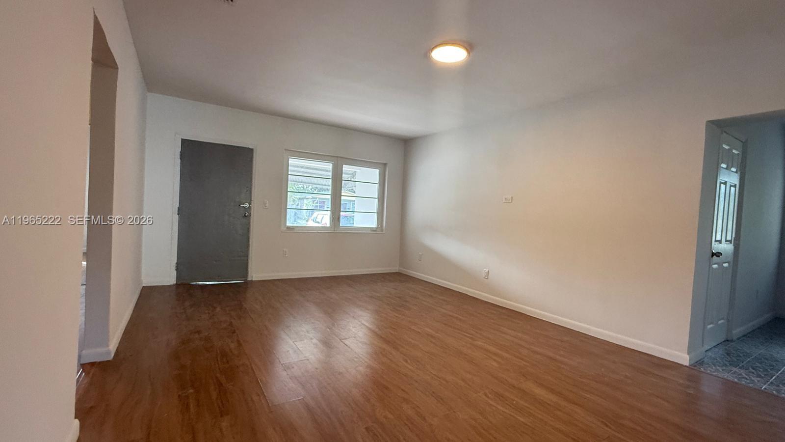 SHADOWLAWN - Residential Lease