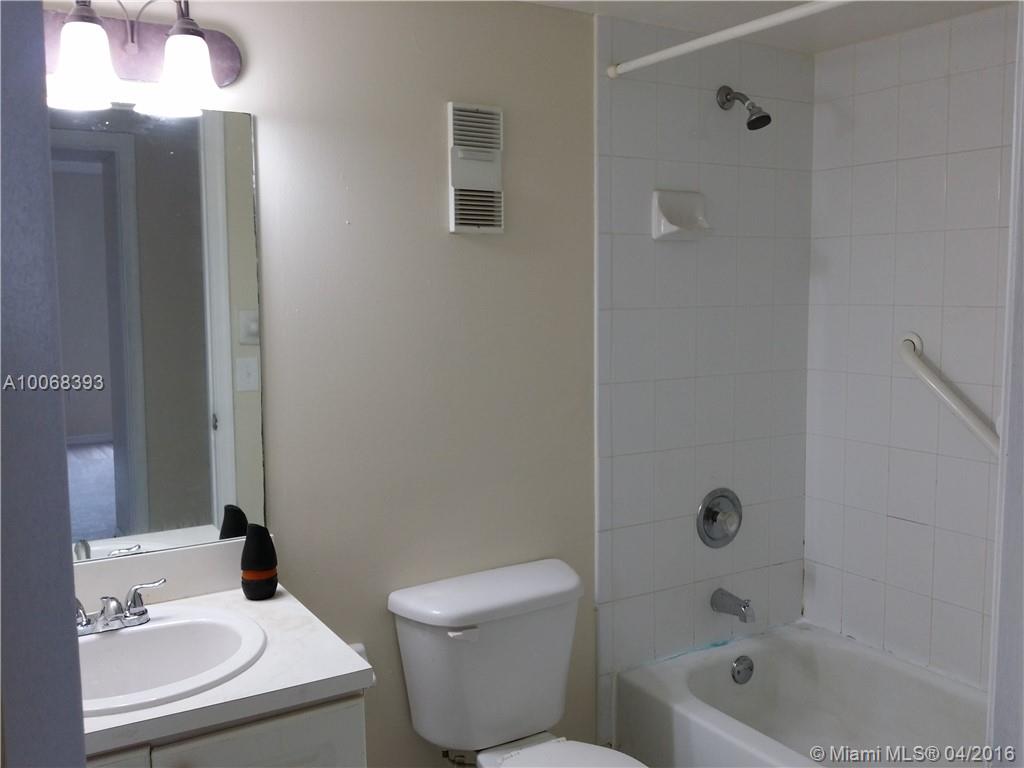 Villa Grande Condo - Residential Lease