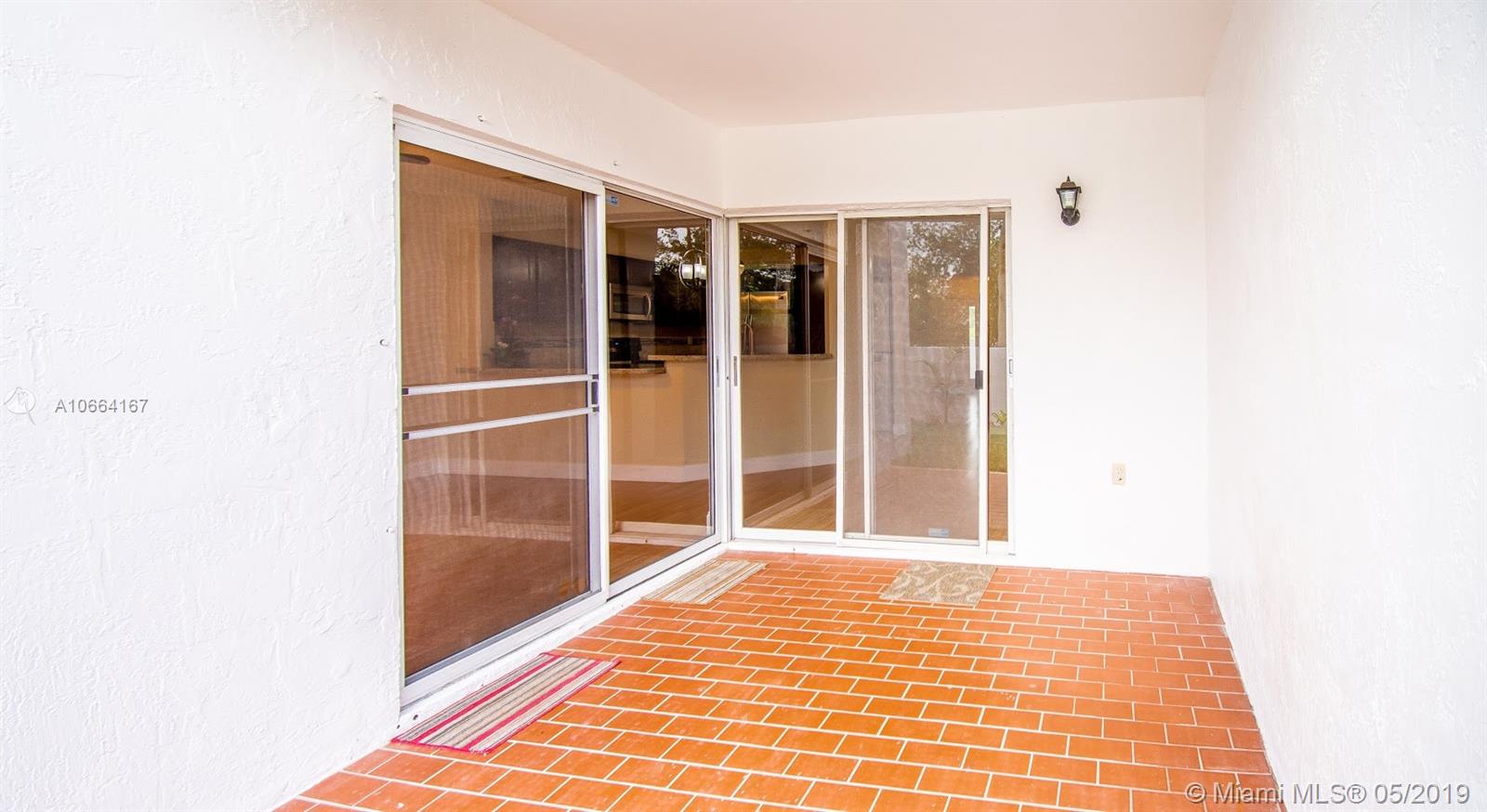 SAGA BAY TOWNHOMES - Residential