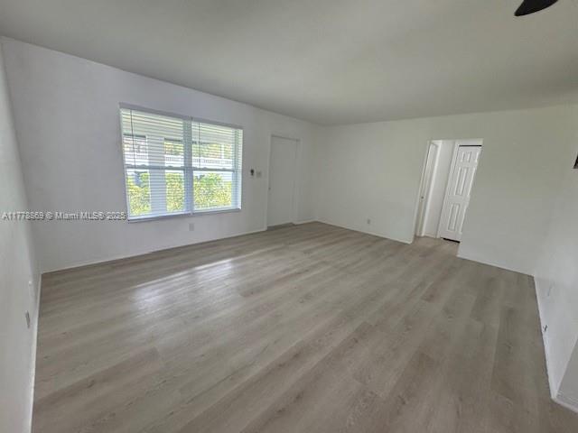 1311 Bayview Dr 1307
