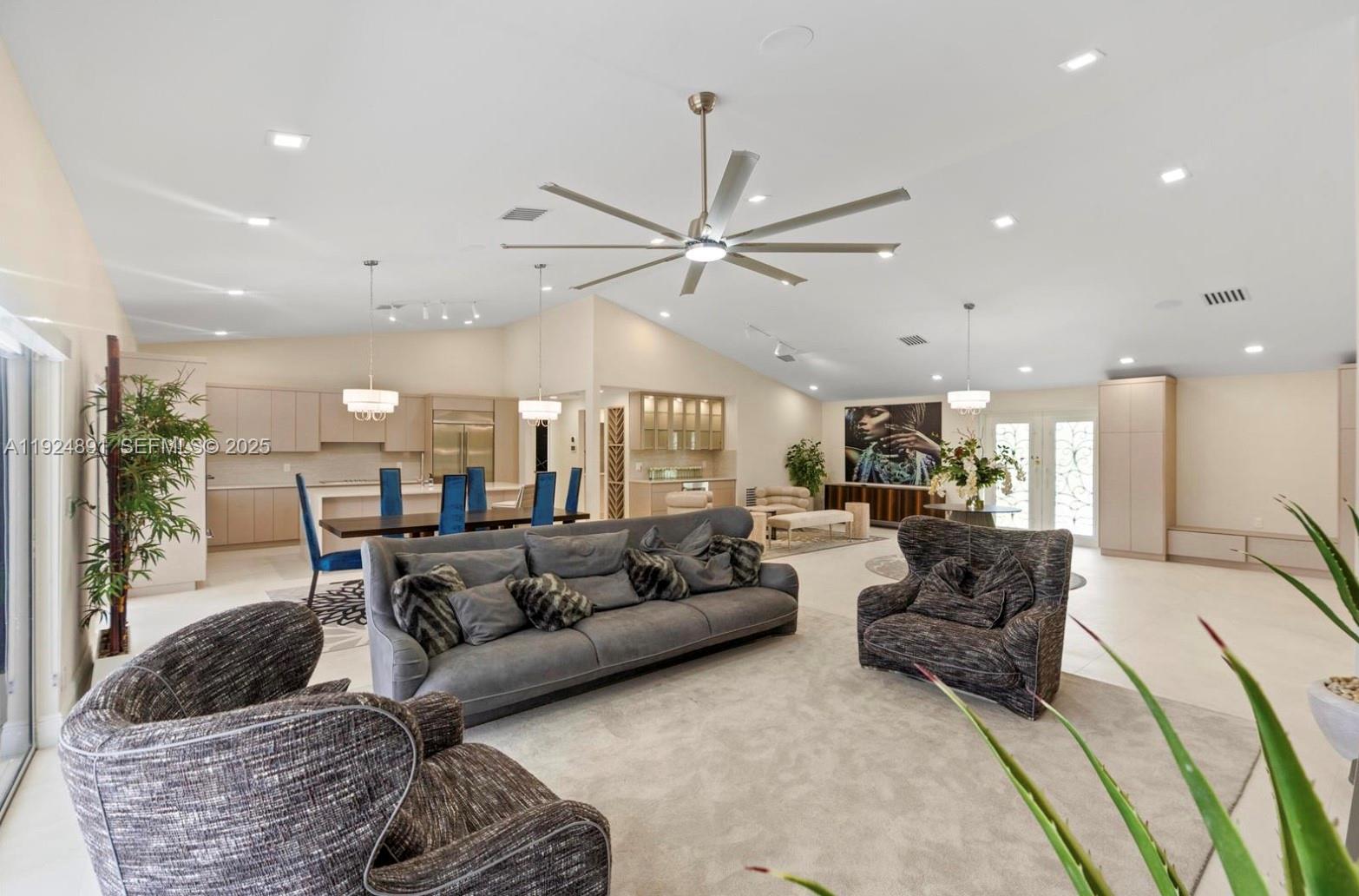 17873 W Fieldbrook Cir W