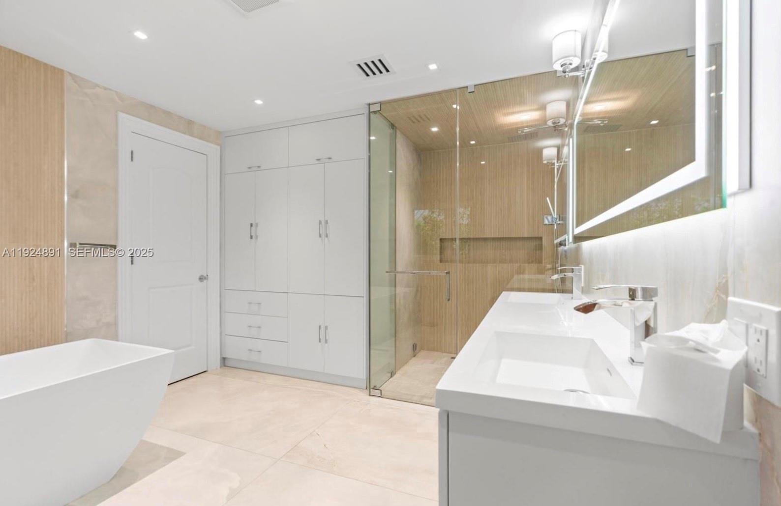 FIELDBROOK - Residential