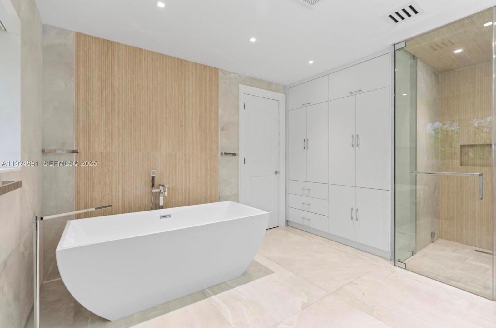 FIELDBROOK - Residential