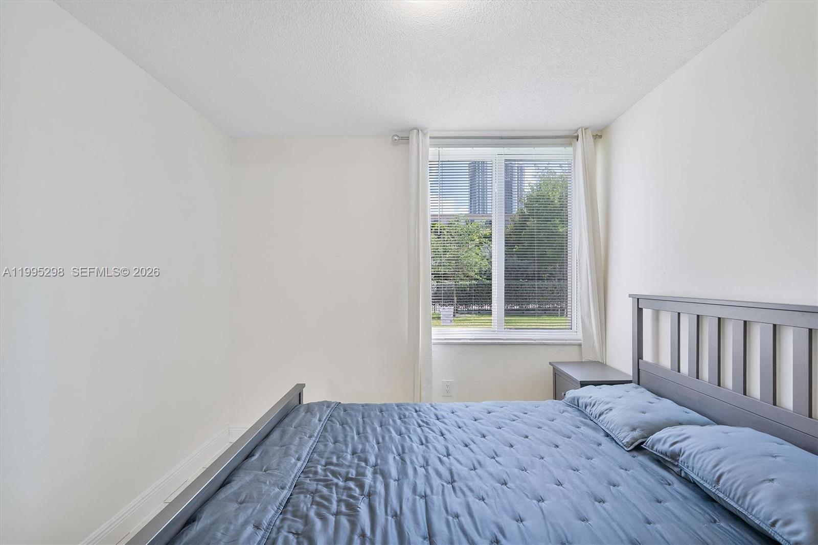 CARIBBEAN BREEZE CONDO - Residential