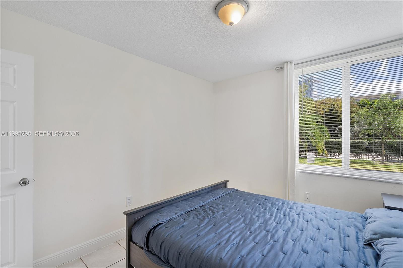 CARIBBEAN BREEZE CONDO - Residential