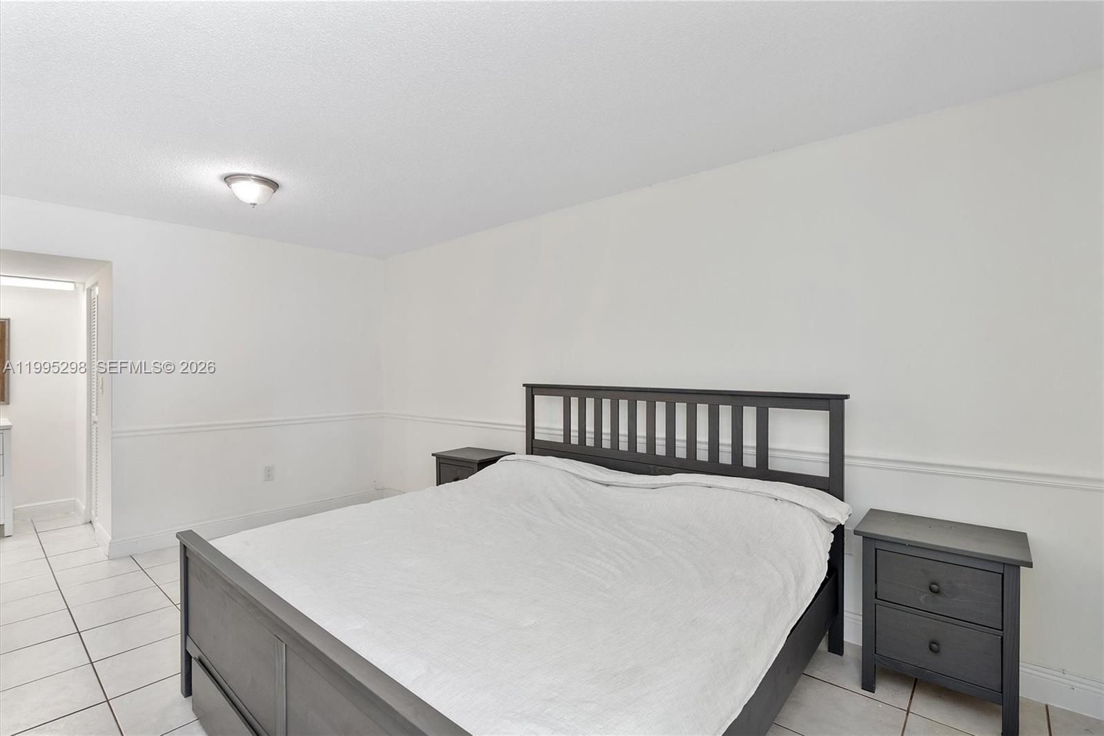 CARIBBEAN BREEZE CONDO - Residential