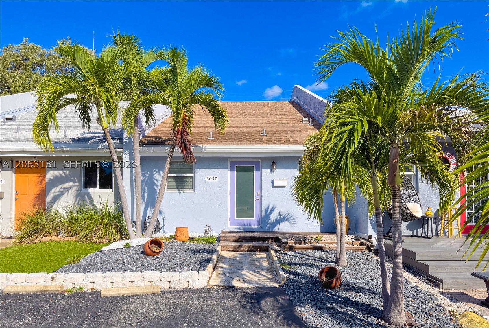 3037 NE 13th Ave