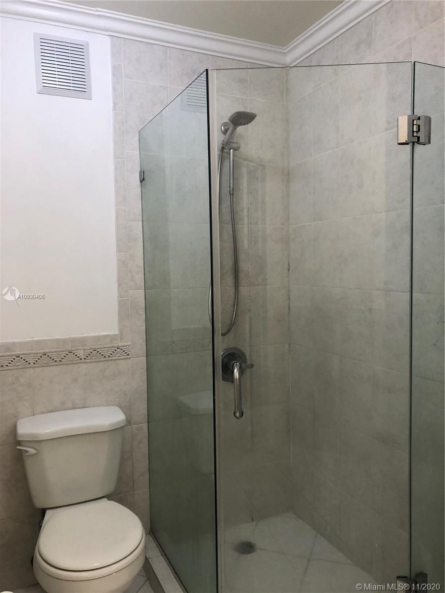 FLAMINGO GARDENS PH 6 - Residential