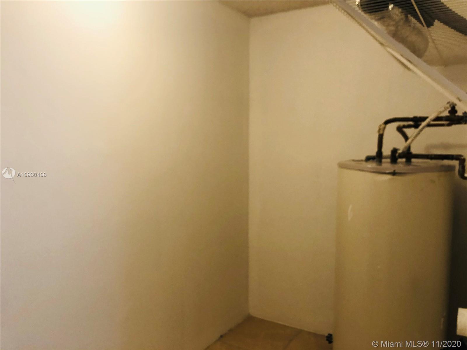 FLAMINGO GARDENS PH 6 - Residential