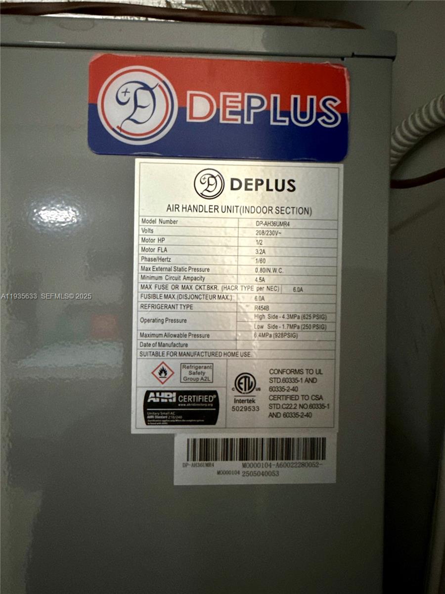 THE BEACH CLUB FONTAINEBLE - Residential