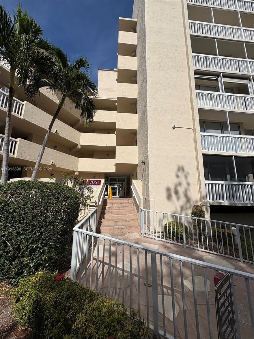 Spacious 2/2 condo. Amazing and very serene LAKE VIEW. Lots of natural light.  All ages are welcome. Laundry facilities on each floor. HOA includes water, garbage, club membership (Enrich Cultural Center) Tennis courts, Gym, Sauna and pool. Unit is sold AS IS.  Make your best offer.