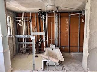 GOLDEN SURF TOWERS CONDO - Residential