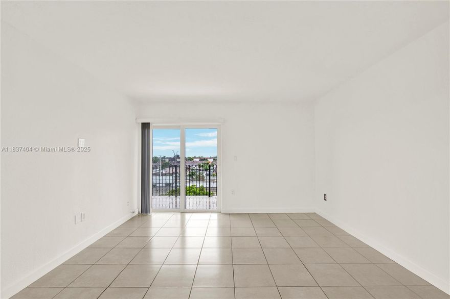 Look no further. Impact windows and doors, tankless water heater, remodeled bathroom and beautiful kitchen. This unit is move in ready.  Located in a great area, walking distance to westland mall, shopping centers and near palmetto expressway.