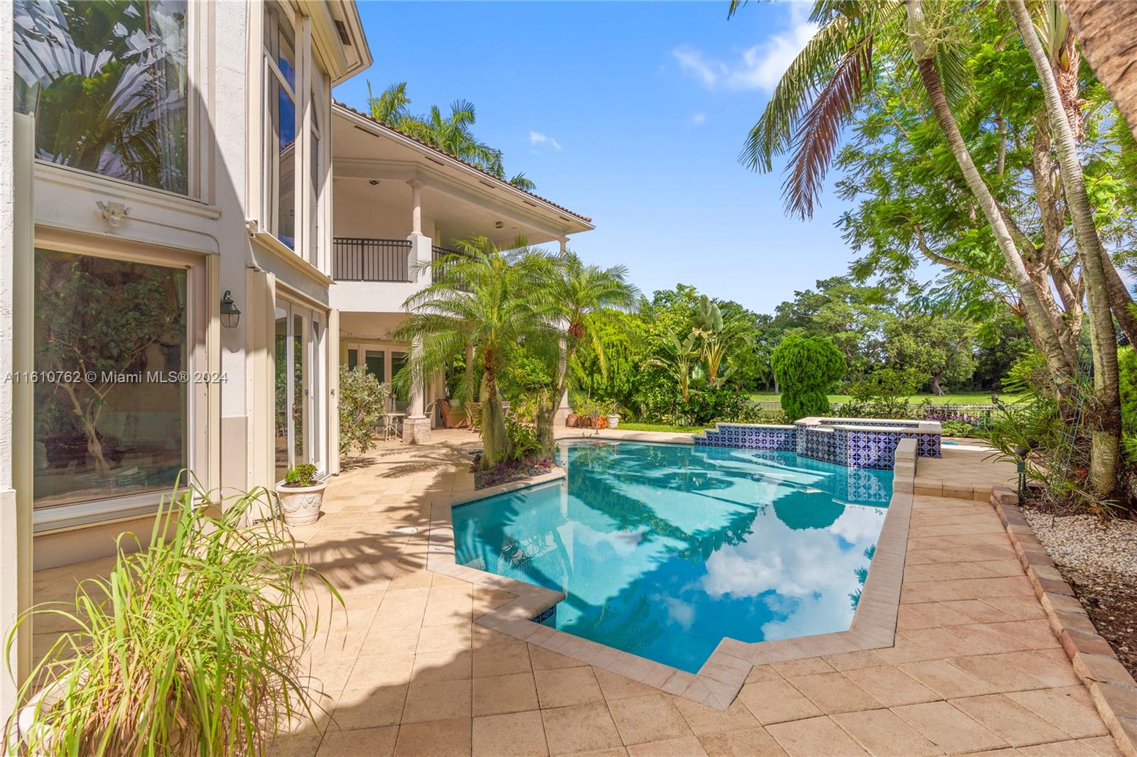 PRESIDENTIAL ESTATES SUB - Residential