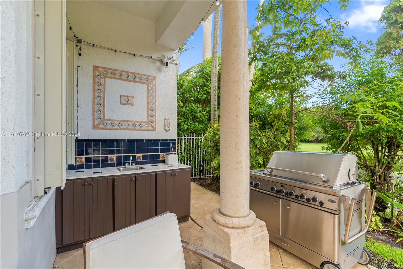 PRESIDENTIAL ESTATES SUB - Residential