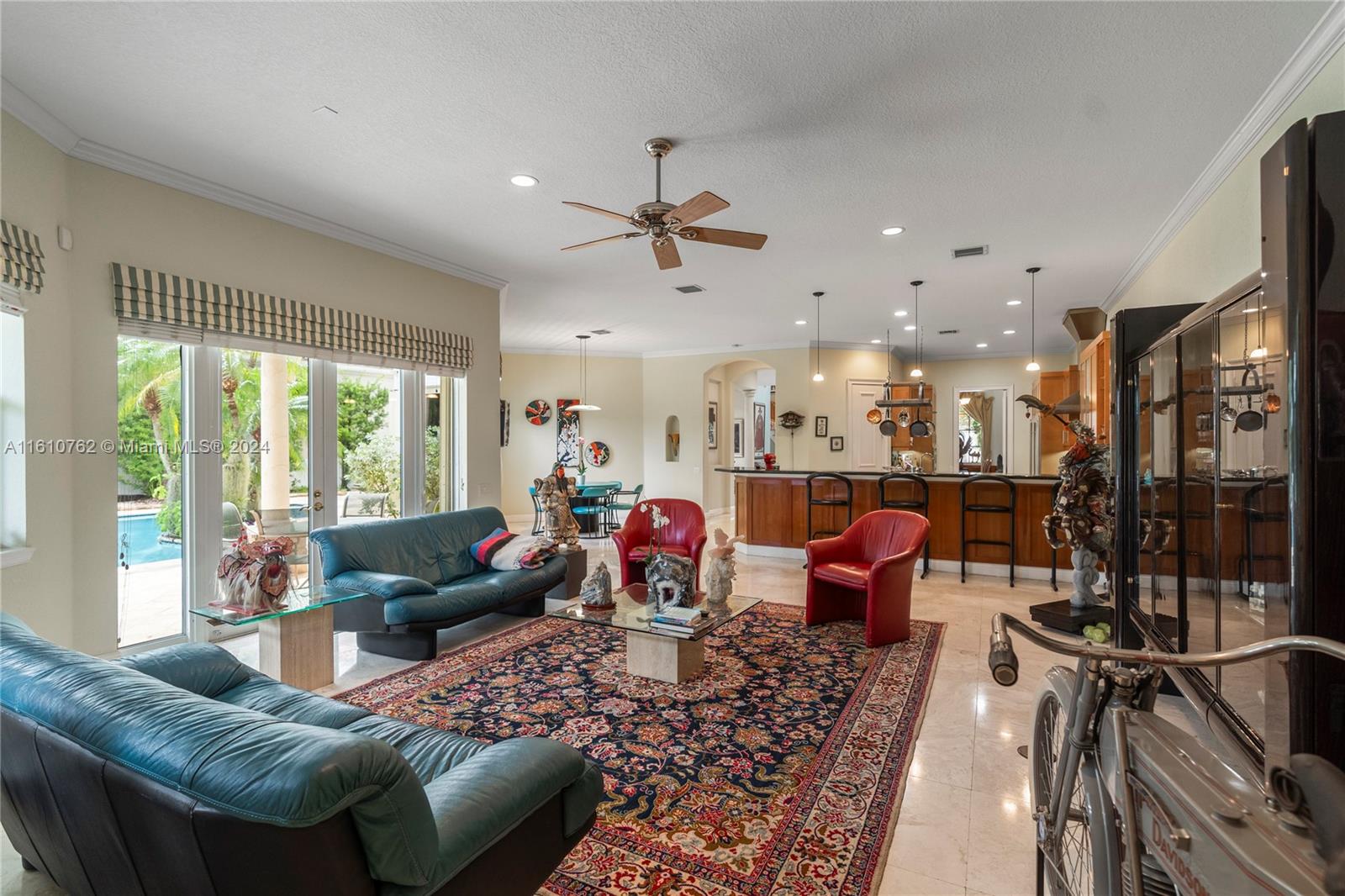 PRESIDENTIAL ESTATES SUB - Residential