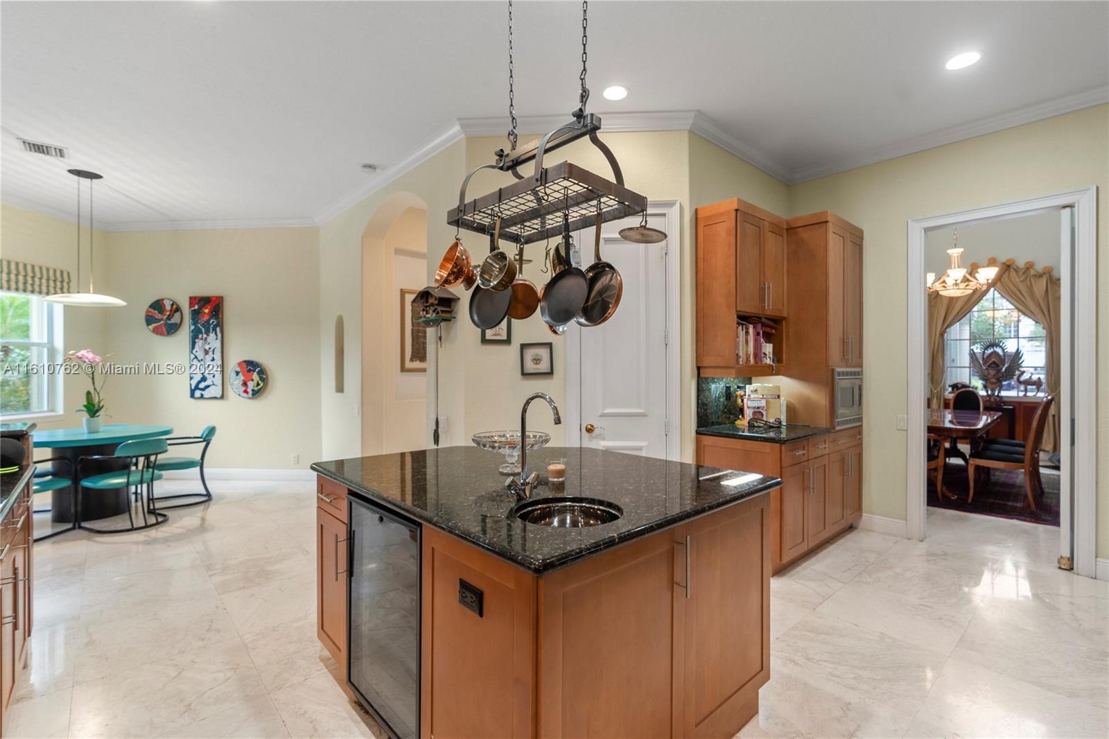 PRESIDENTIAL ESTATES SUB - Residential