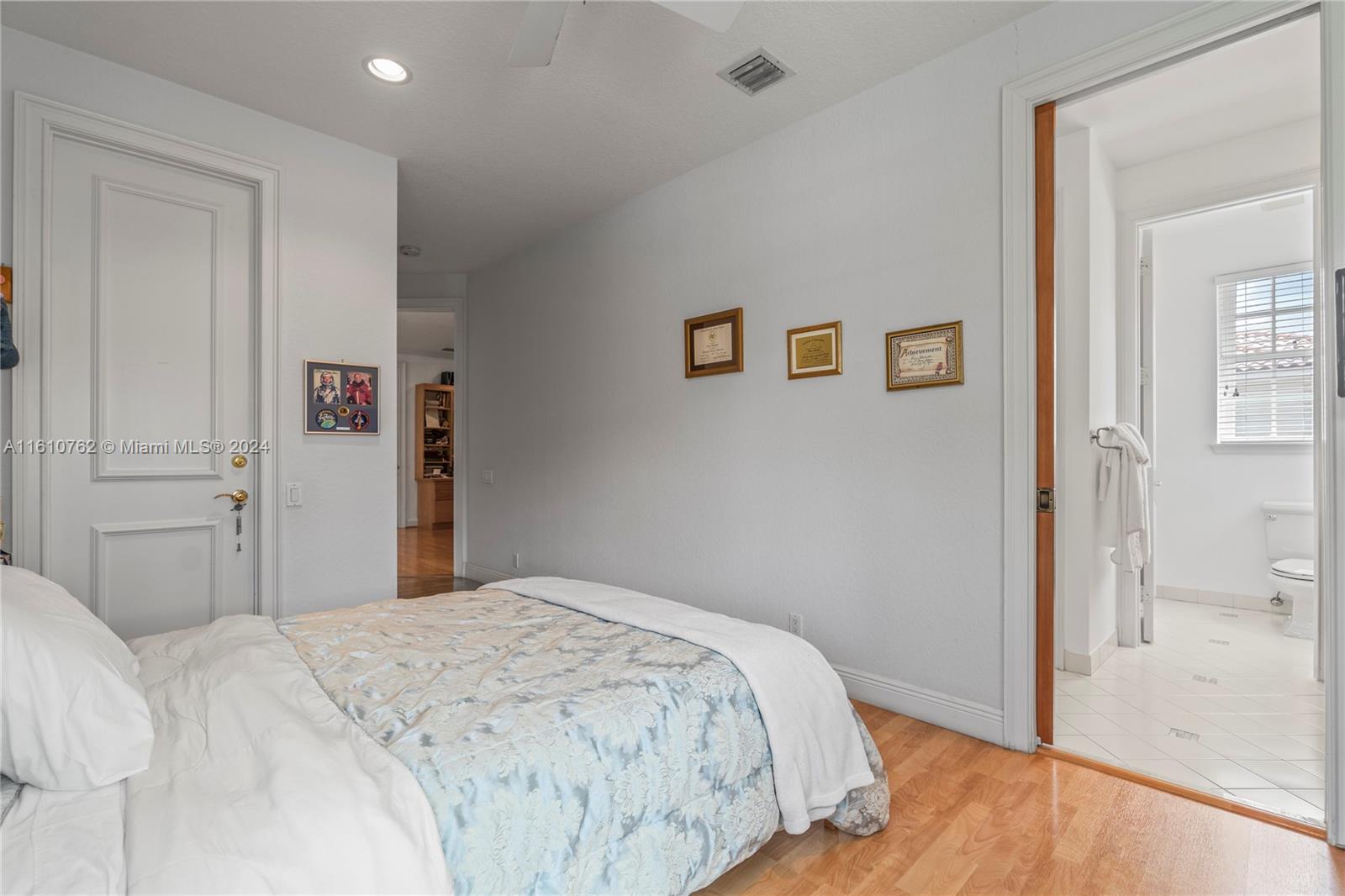 PRESIDENTIAL ESTATES SUB - Residential