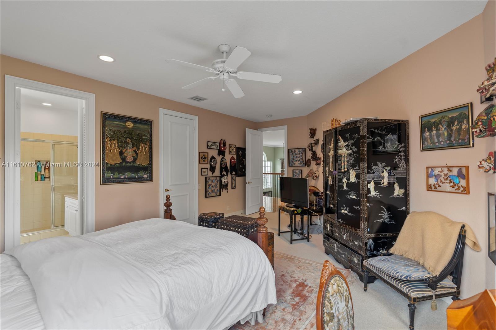 PRESIDENTIAL ESTATES SUB - Residential