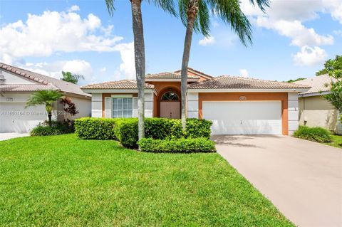 A home in Deerfield Beach