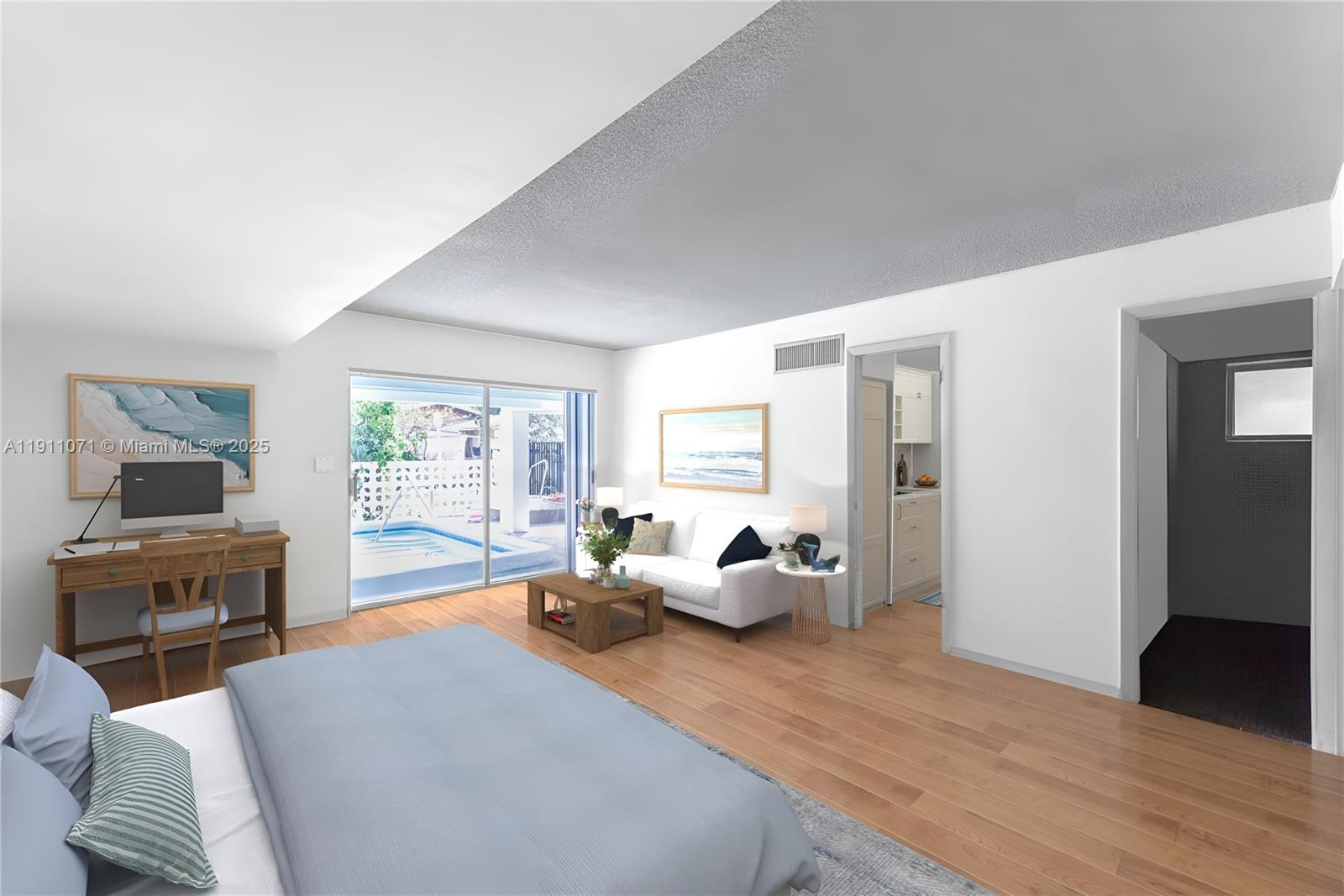 RIVIERA CONDO - Residential