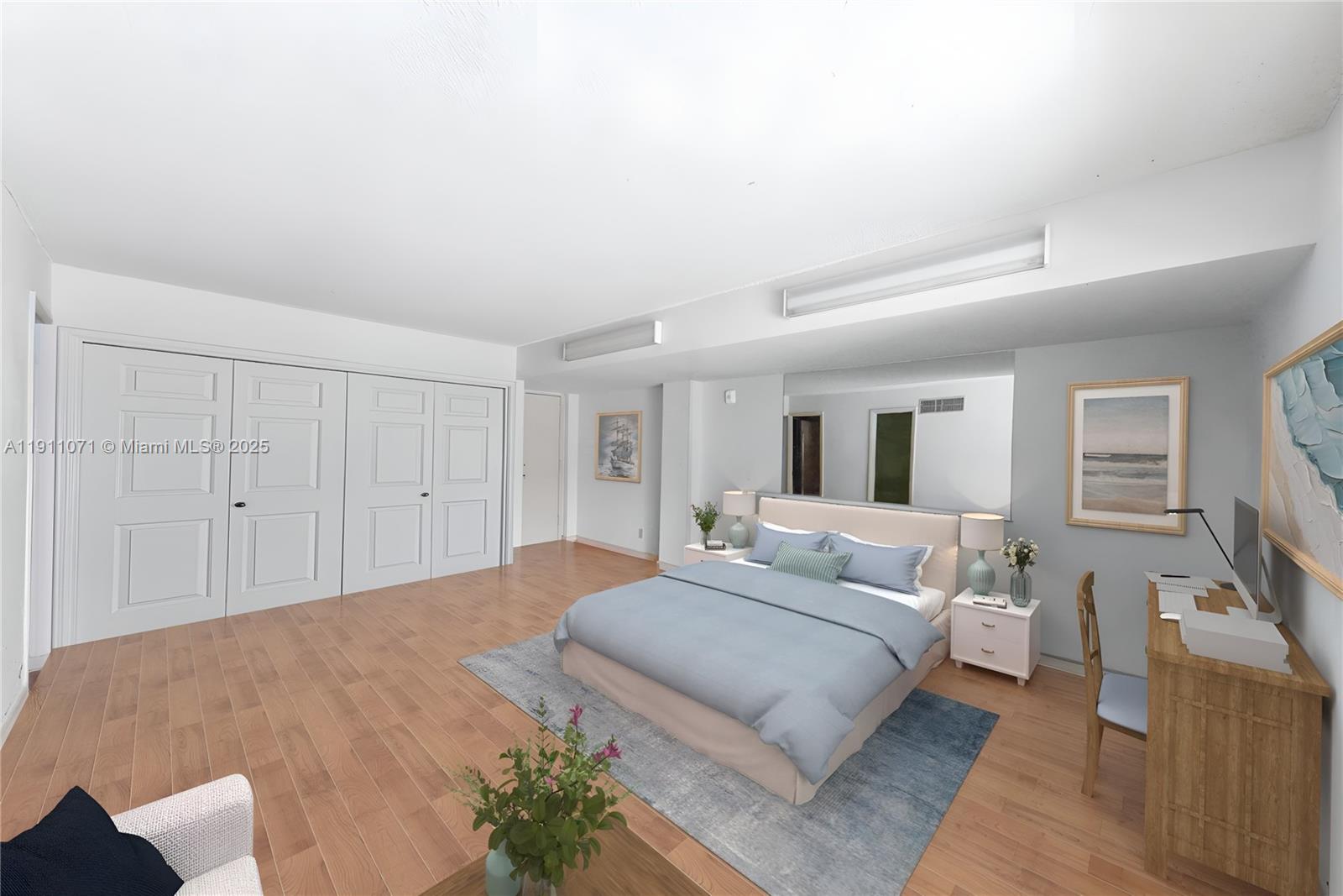 RIVIERA CONDO - Residential