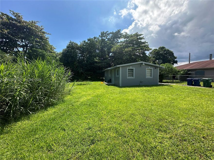 Well-maintained 3 bed / 1 bath property with a strong, reliable tenant currently paying $3,254 per month on a month-to-month lease. Excellent opportunity for investors seeking immediate cash flow with flexibility. Located in a rapidly growing neighborhood benefiting from ongoing private investment and infrastructure improvements. Ideal buy-and-hold for future value apreciation.