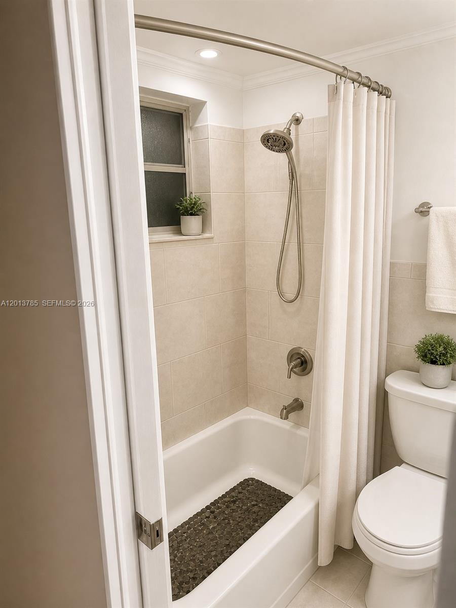 ELDORADO PLAZA WEST CONDO - Residential Lease