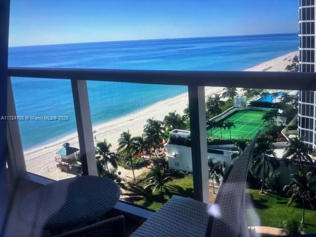 Property for Sale at 19201 Collins Ave 1009, Sunny Isles Beach, Miami-Dade County, Florida - Bathrooms: 1  - $290,000