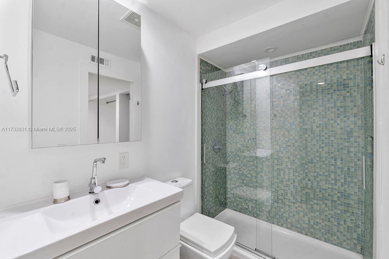 ISLAND CLUB OF SOUTH BEAC - Residential