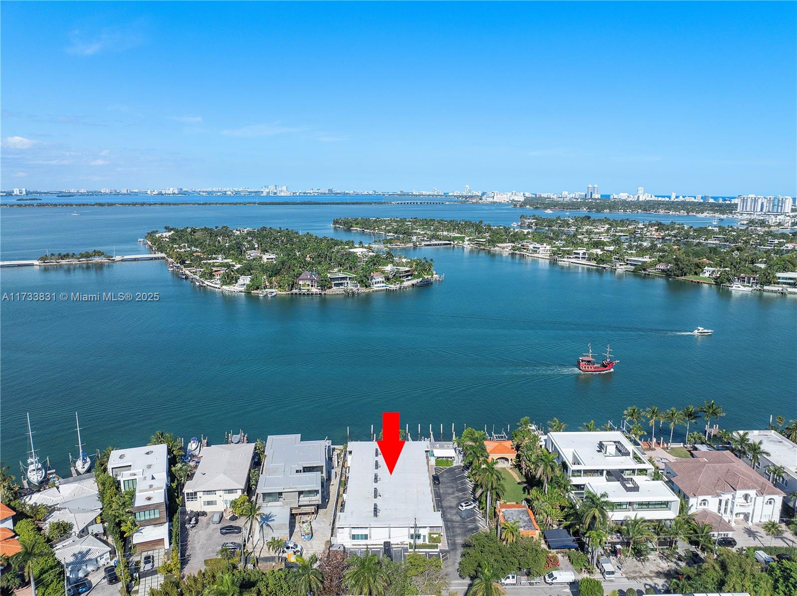 ISLAND CLUB OF SOUTH BEAC - Residential