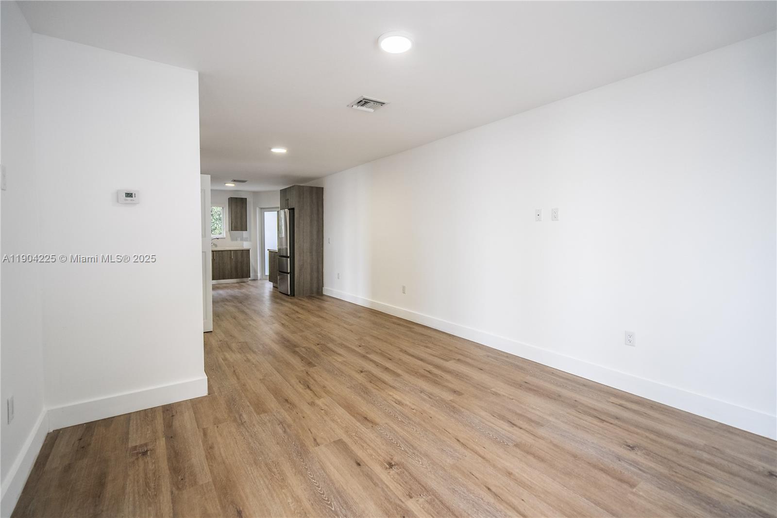 1850 S Treasure Dr 5