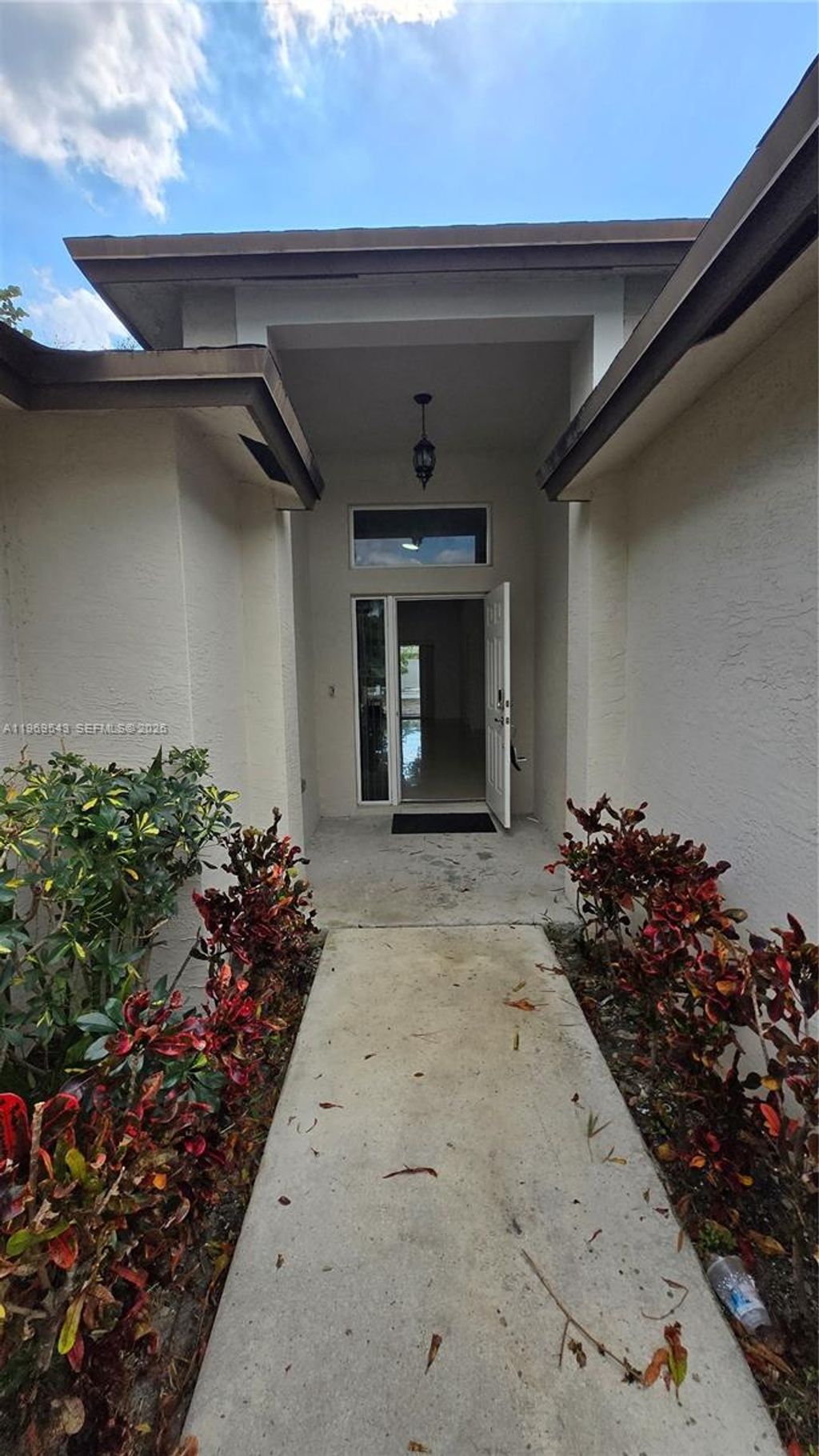 Photo of 250 Ipswich St, Boca Raton, FL 33487 (MLS # A11969543)