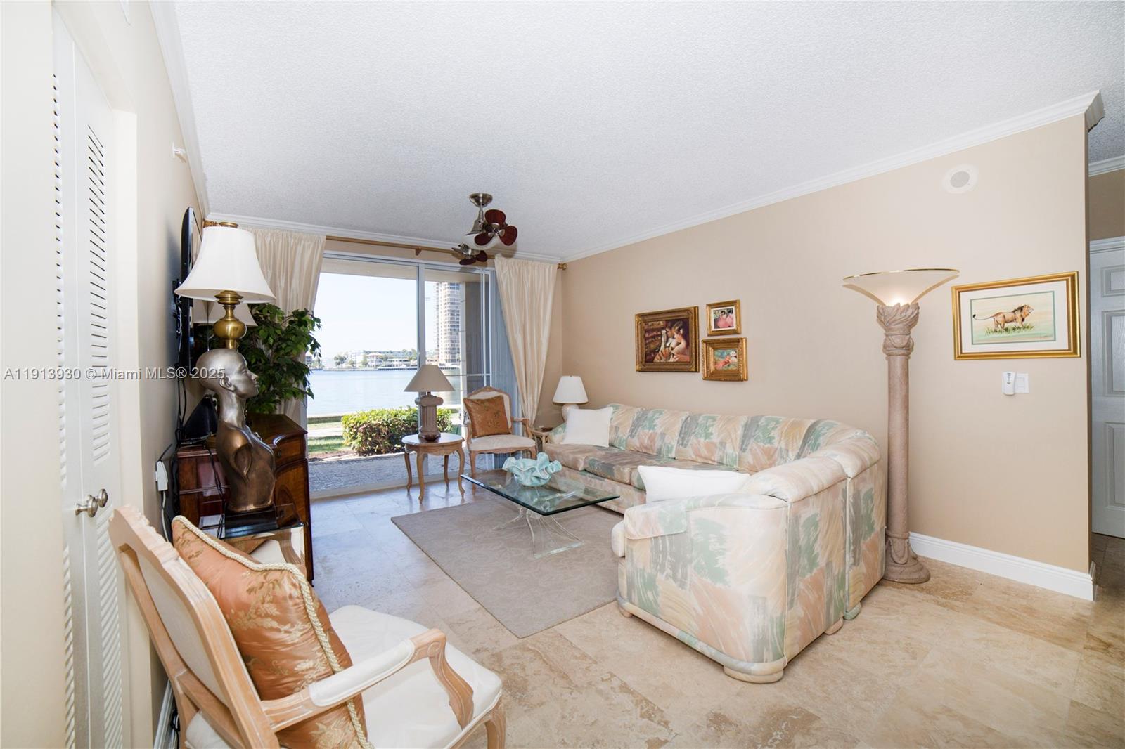 PORTO BELLAGIO CONDO - Residential