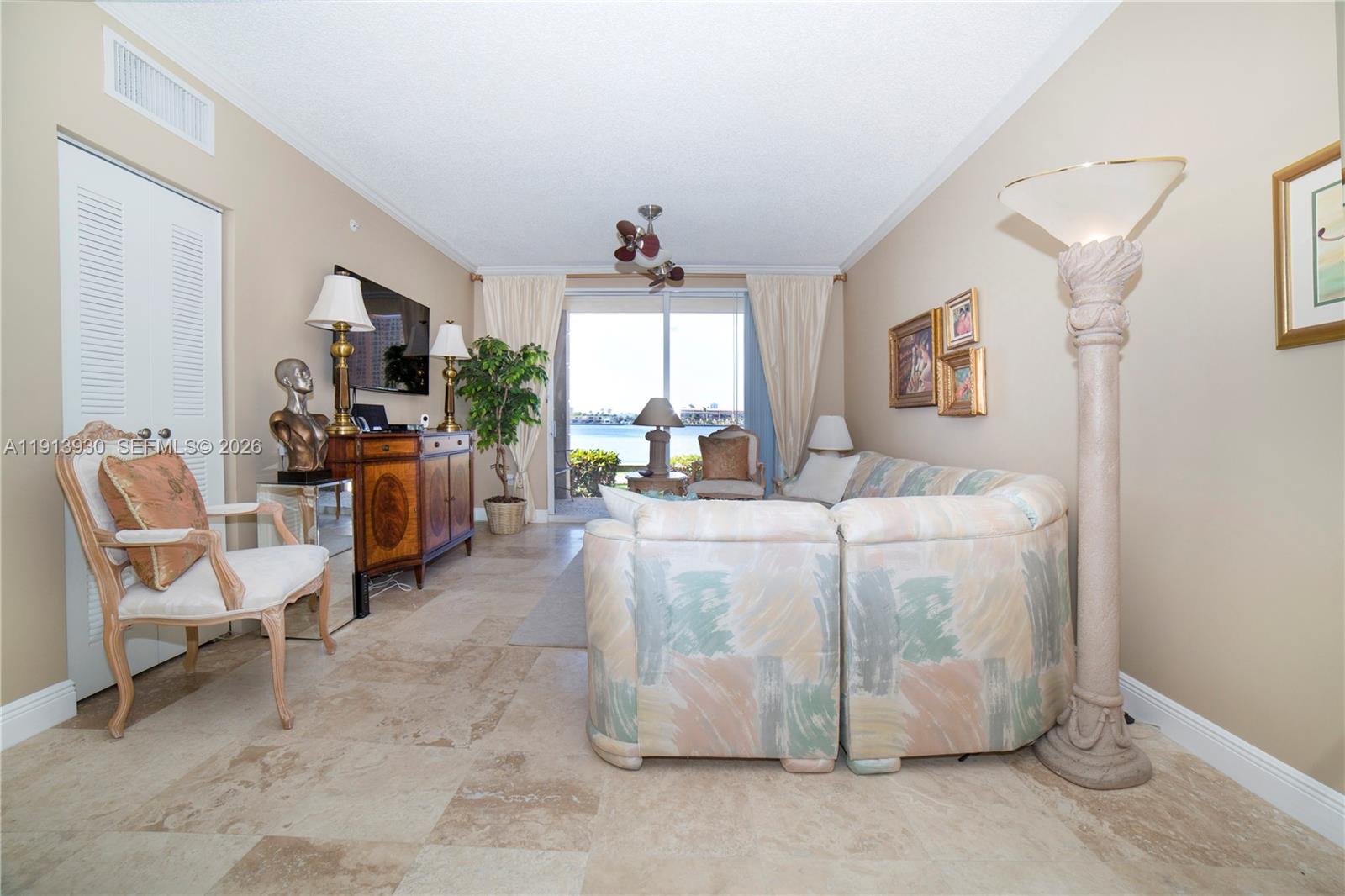 PORTO BELLAGIO CONDO - Residential