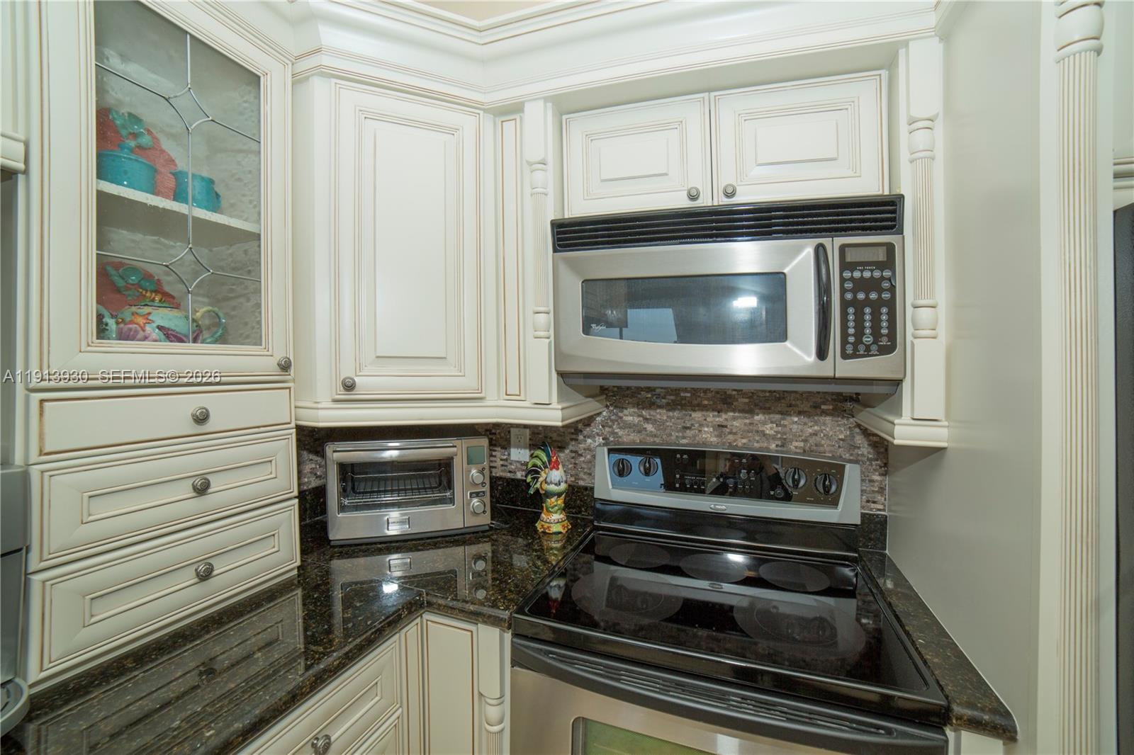 PORTO BELLAGIO CONDO - Residential