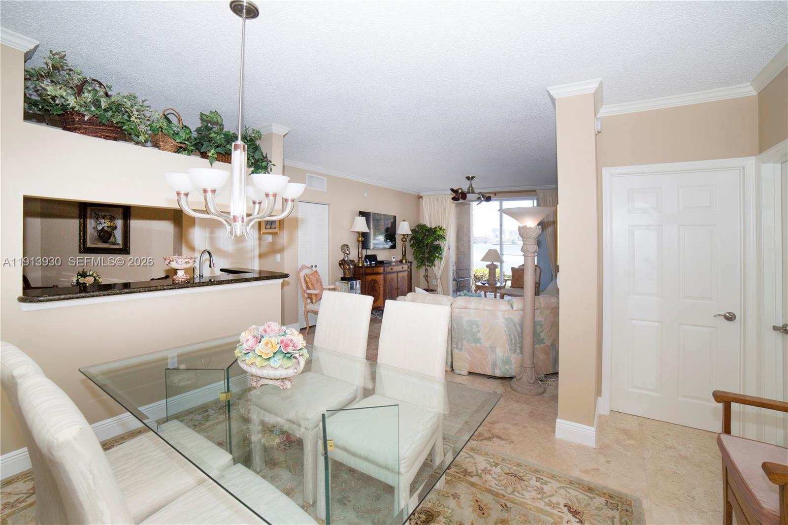 PORTO BELLAGIO CONDO - Residential