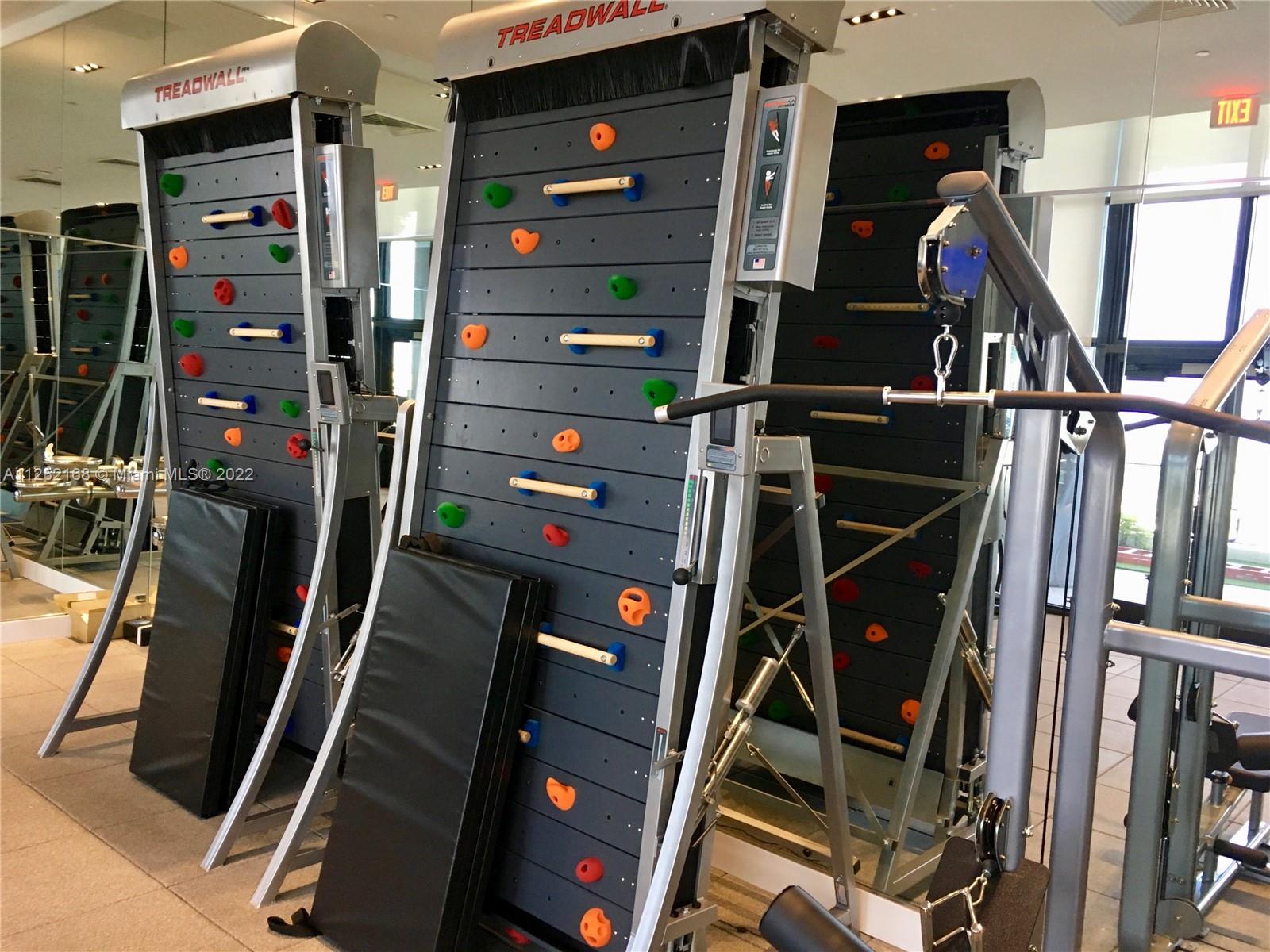 CANVAS CONDO - Residential Lease