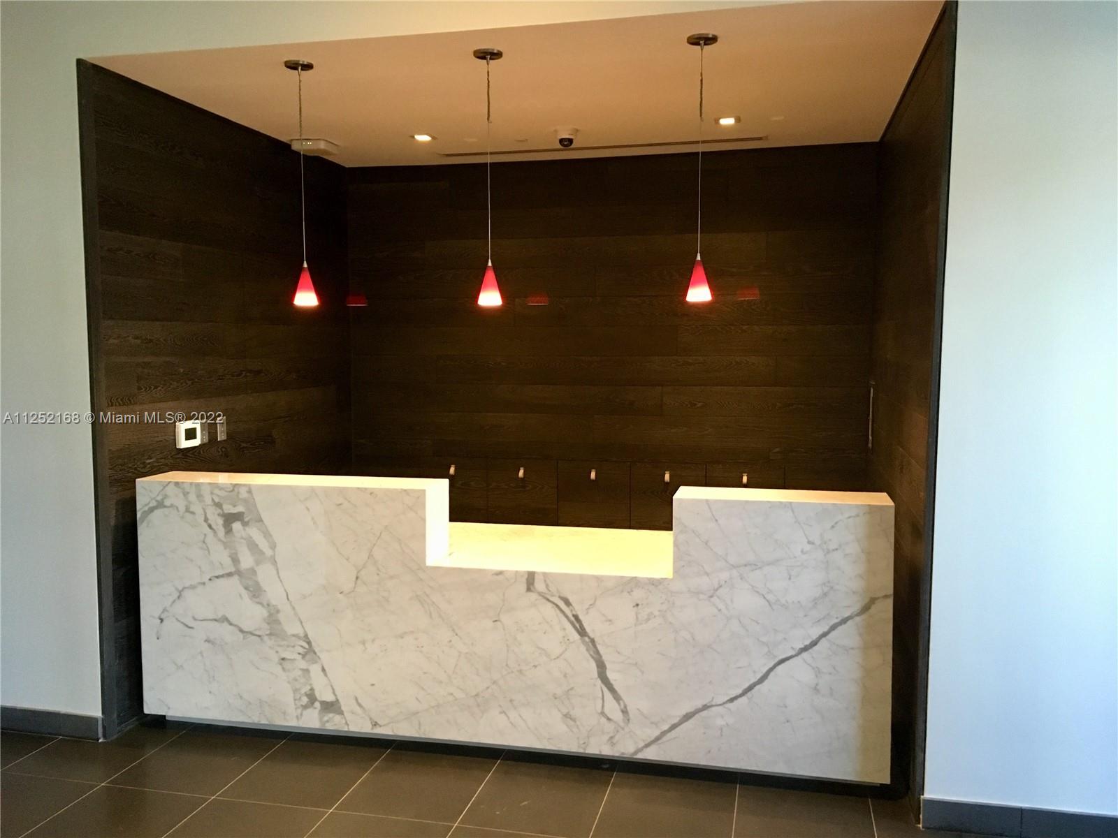 CANVAS CONDO - Residential Lease