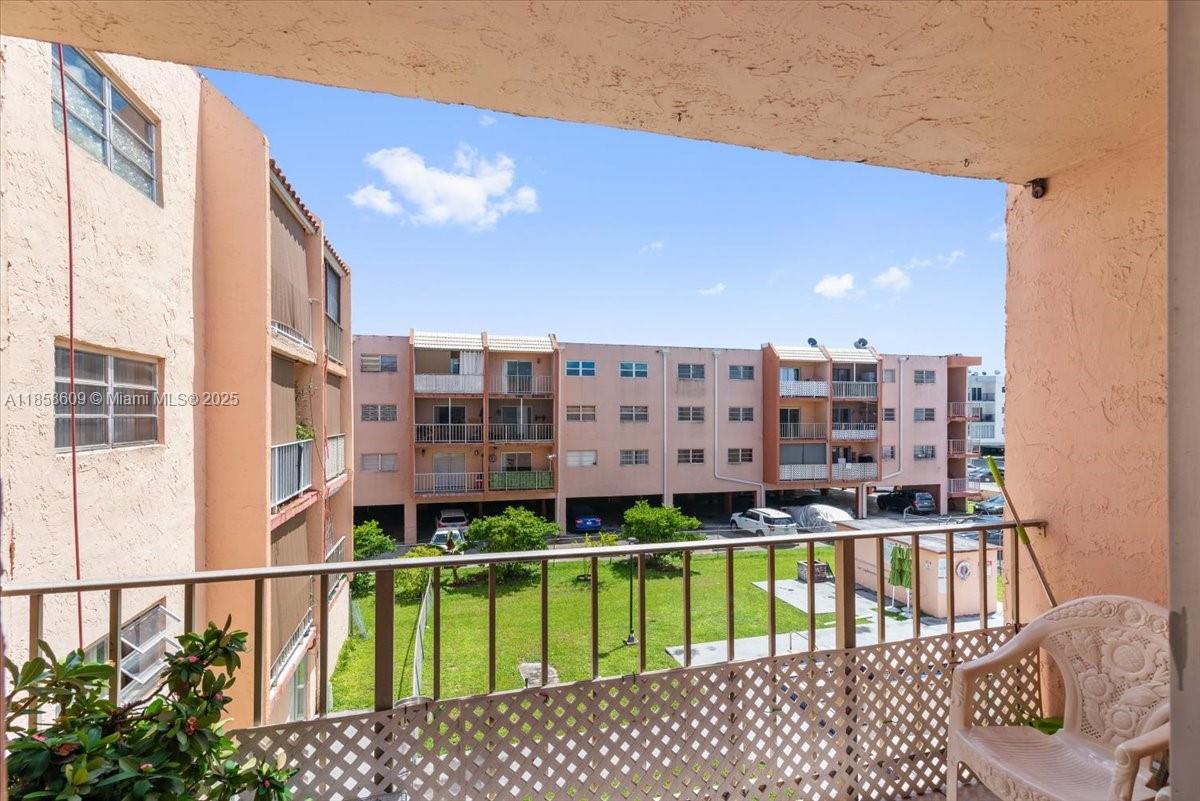 MORADA NO 1 CONDO - Residential