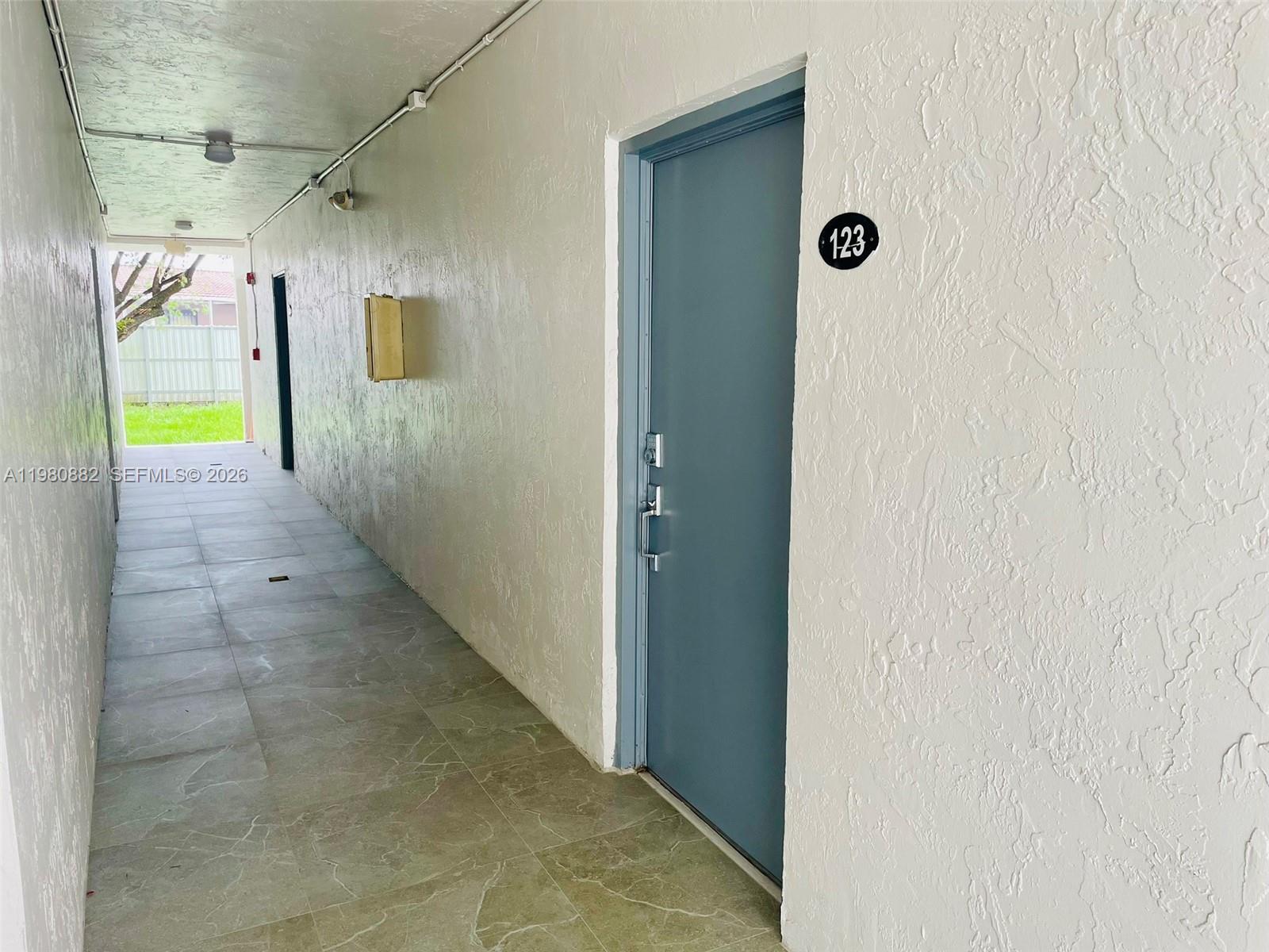 LA FUENTE CONDO - Residential