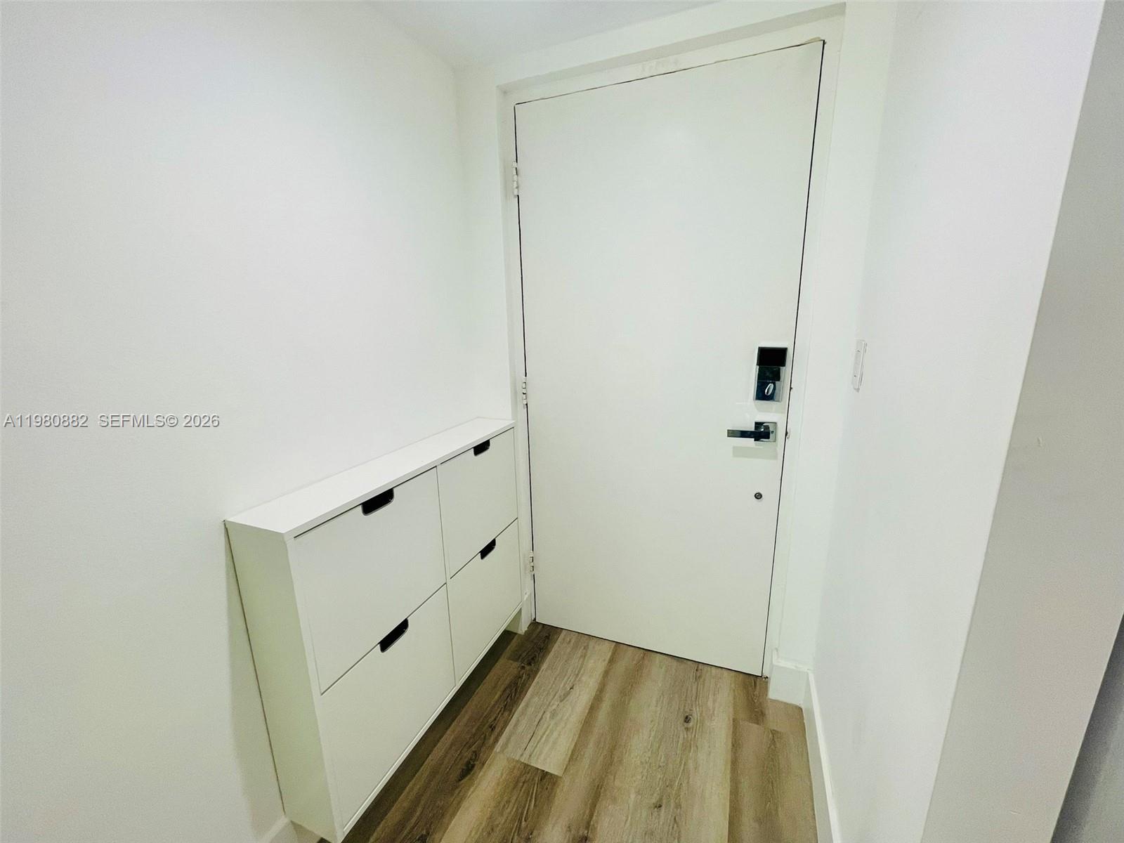 LA FUENTE CONDO - Residential