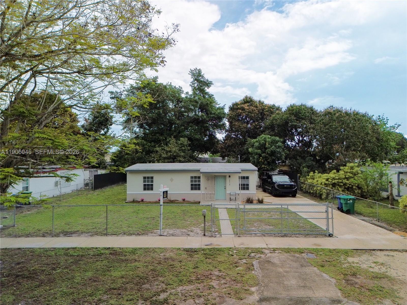 BUNCHE PARK - Residential