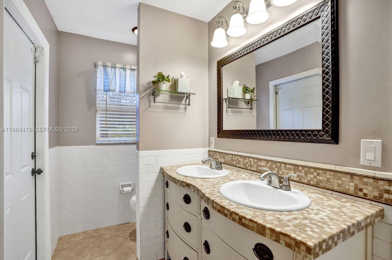 Oaks II - Residential