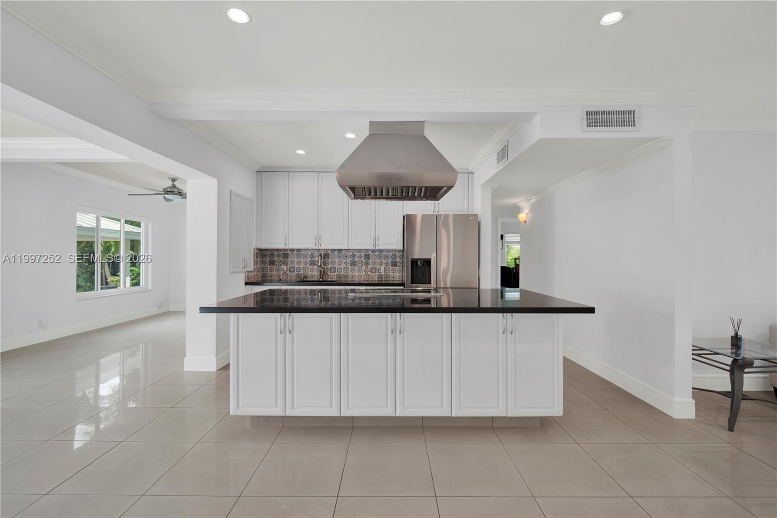 RIVIERA ESTATES 1ST ADDN - Residential Lease